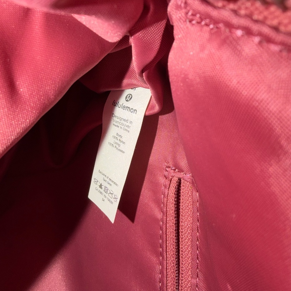 LULULEMON All Night Festival Bag 5L Cherry Tint - Picture 10 of 15